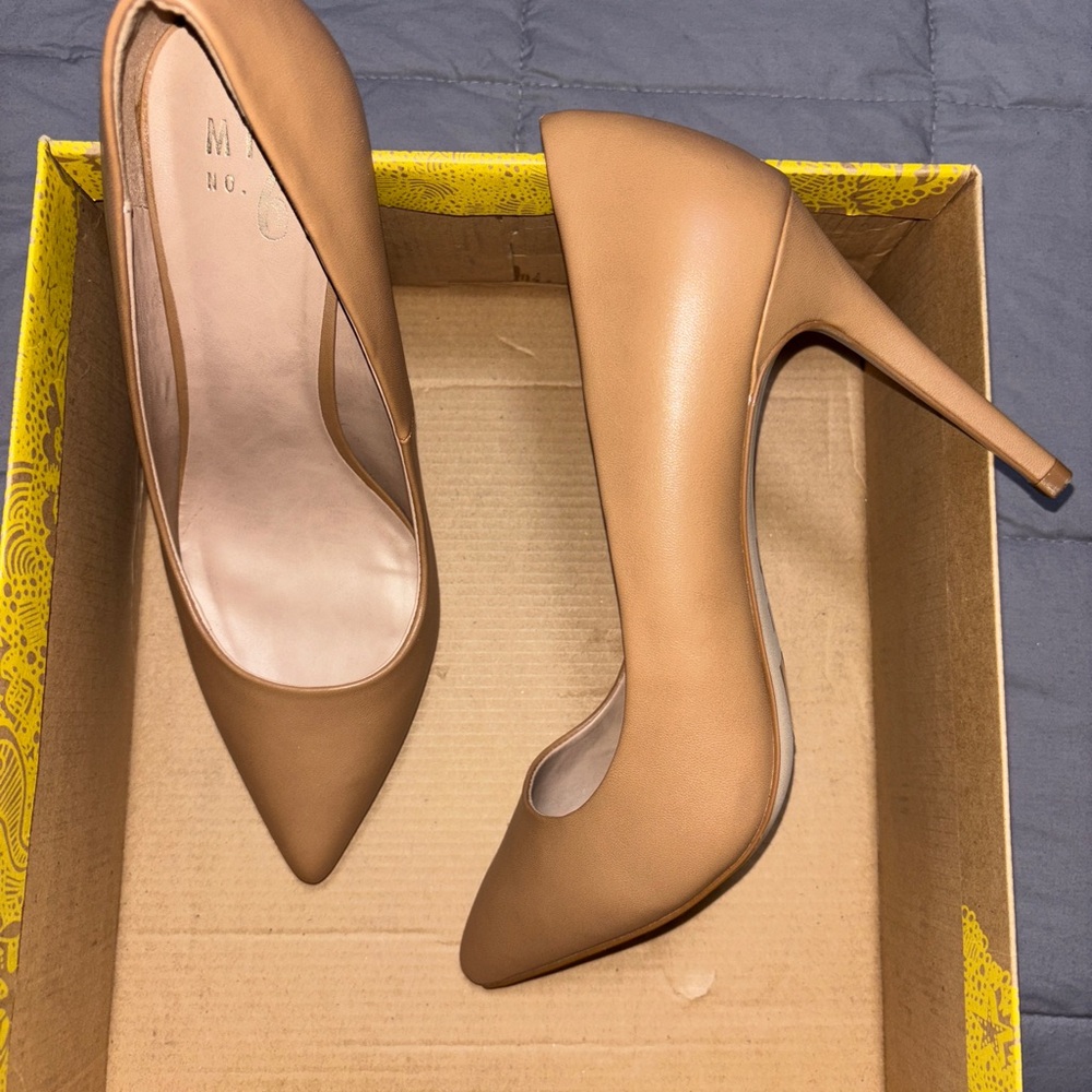 Mix No. 6 Tan Stiletto Heels Classic Pumps